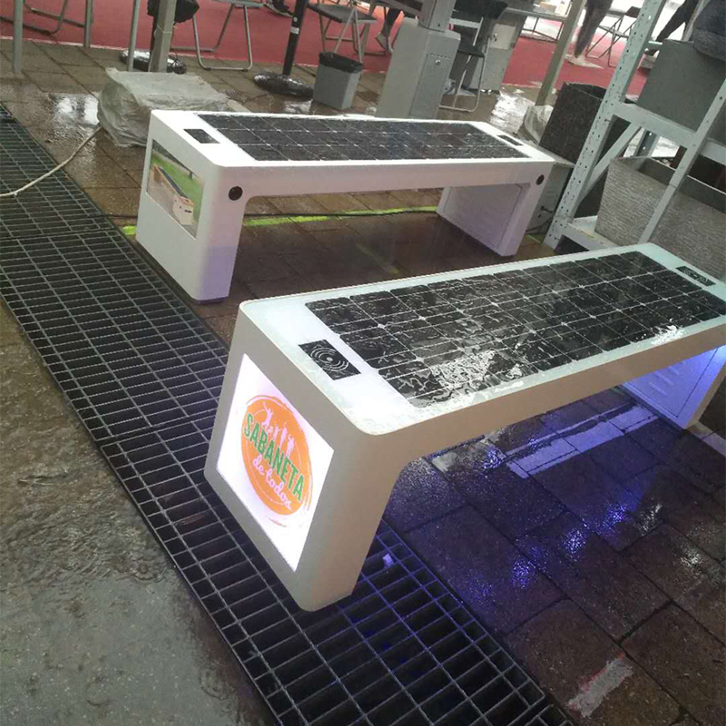 Модерен градски дизайн на открито мебели LED лампа кутия градина улична пейка Smart City слънчев продукт