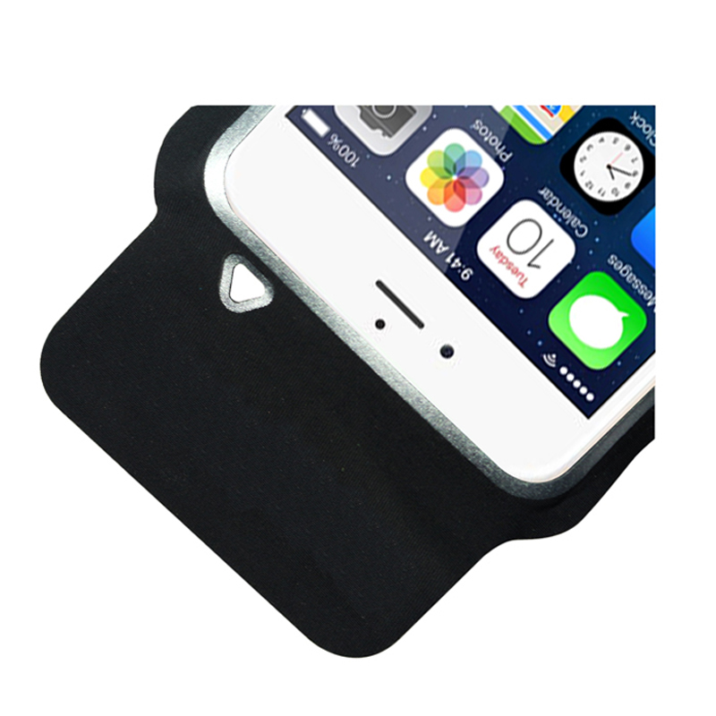 Водоустойчива фитнес гривна за iPhone