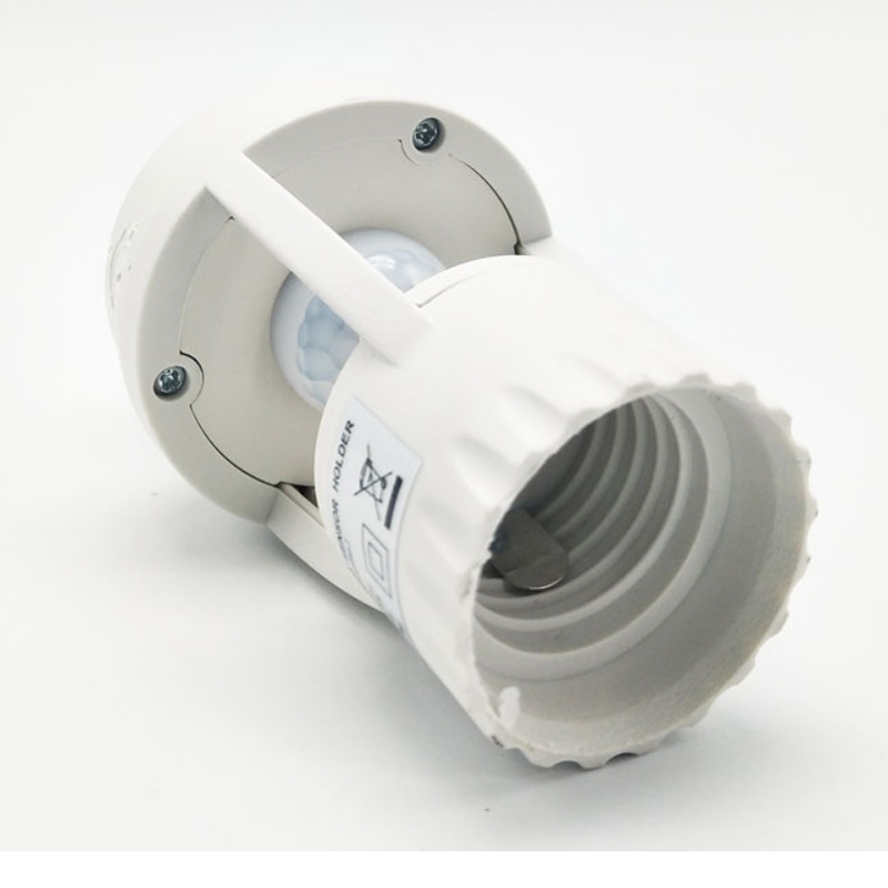P32 PIR Motion E26 / E27 Винтов адаптер на крушката