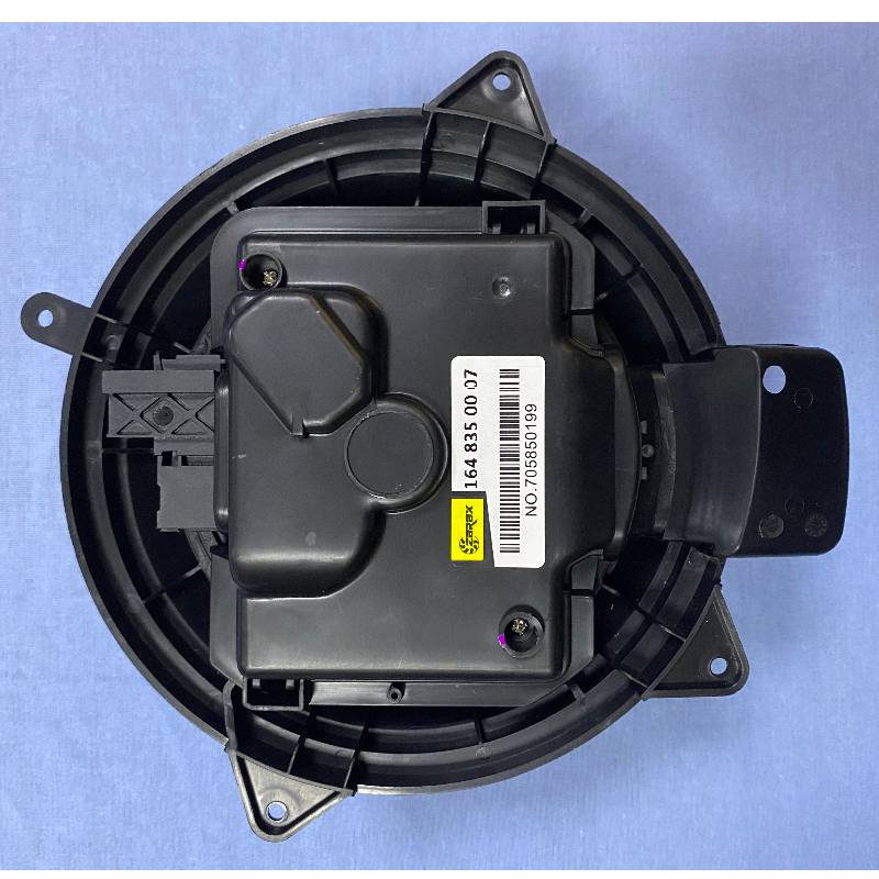 OEM БР. 1648350007 Двигател за части за двигател за Mercedes-Benz W164 W251