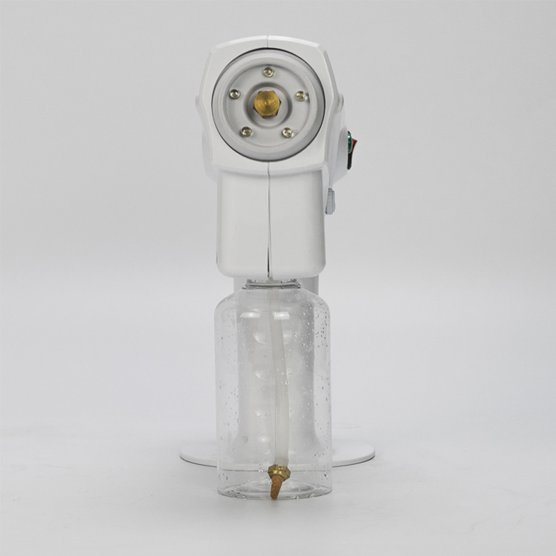 P025 Пръскачка за дезинфекция на Fogger Blue Light Nano Steam Atomizing Fogger с батерия